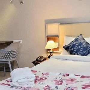 Vamsor Heights 1047 Hotel